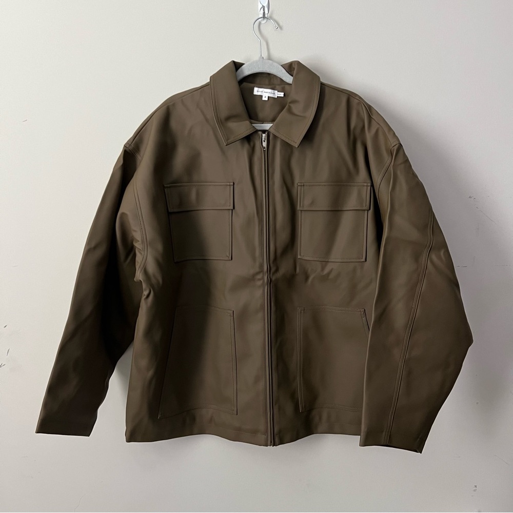 Good American Leather Chore Jacket in Fog - Picture 6 of 11